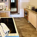 Elbjuwel 쿠로르트라텐